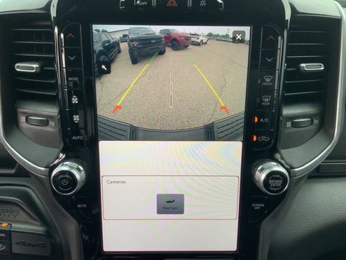 Used 2022 RAM 2500 Laramie w/ Night Edition AWD/4WD image 47