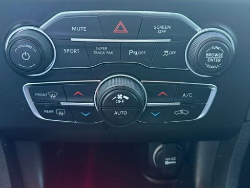 Used 2022 Dodge Charger GT image 35