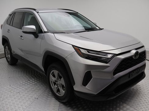 Used 2024 Toyota RAV4 XLE image 6