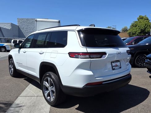 New 2026 Jeep Grand Cherokee L Limited RWD image 3