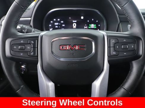 Used 2023 GMC Yukon XL SLT w/ SLT Luxury Package AWD/4WD image 23