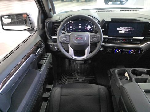 Used 2026 GMC Sierra 1500 Elevation AWD/4WD image 13