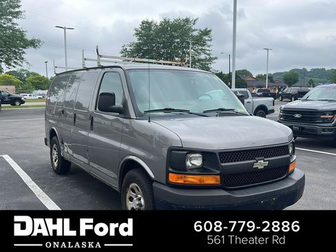 Used 2012 Chevrolet Express 1500 RWD image 1