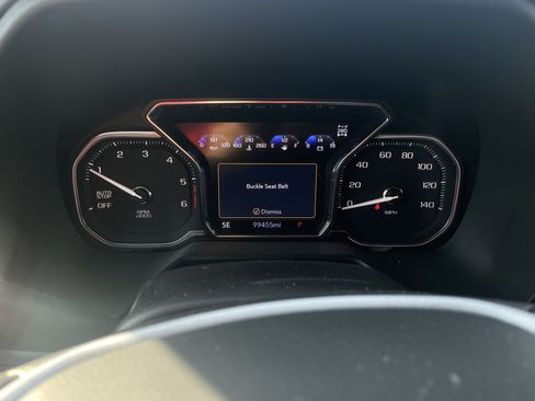 Used 2021 GMC Yukon SLT w/ SLT Luxury Package AWD/4WD image 18