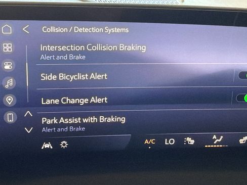 New 2026 Buick Enclave Preferred w/ Power Package FWD image 61