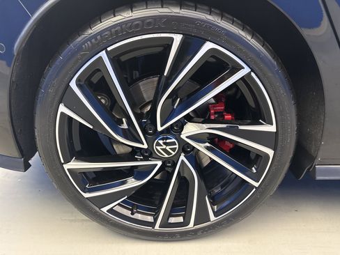 Used 2023 Volkswagen GTI Autobahn image 8