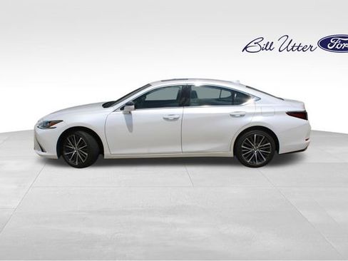 Used 2025 Lexus ES 350 w/ Premium Package FWD image 8