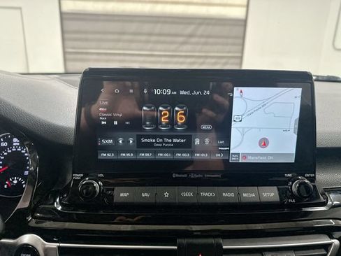 Used 2022 Kia Seltos EX AWD/4WD image 13