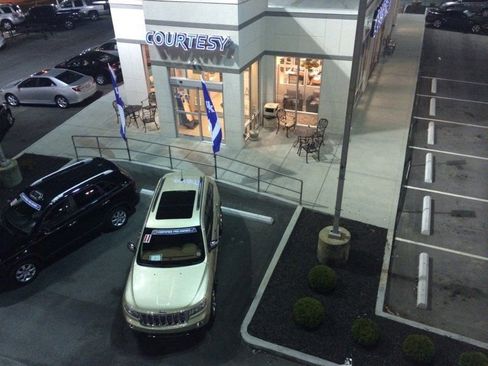 Used 2023 Toyota Tacoma SR5 image 35