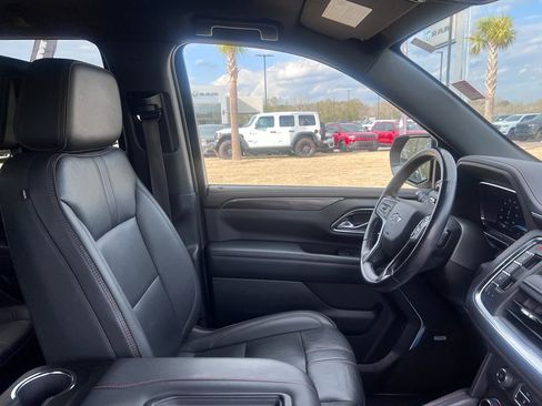 Used 2022 Chevrolet Tahoe RST w/ Sport Performance Package image 15