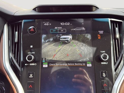 Used 2021 Subaru Outback Touring w/ Popular Package #2 image 23