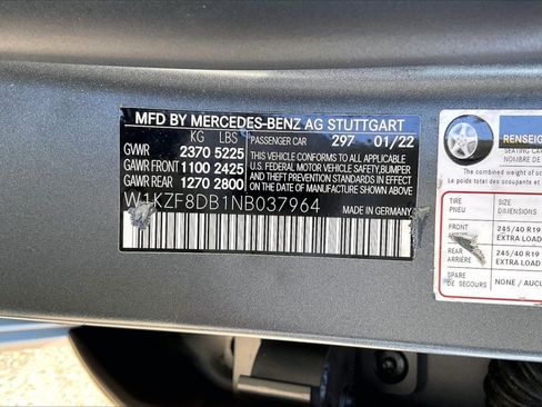 Used 2022 Mercedes-Benz E 350 Sedan w/ AMG Line Exterior image 6