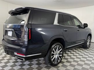 Used 2026 Cadillac Escalade Platinum Luxury video 4