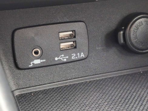 Certified 2025 Subaru Forester Wilderness w/ Wilderness Package image 31