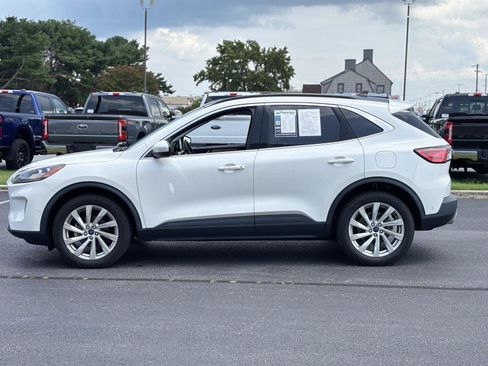 Used 2022 Ford Escape Titanium w/ Titanium Elite Package AWD/4WD image 5
