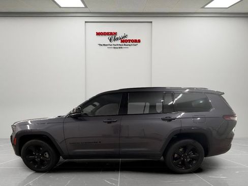 Used 2023 Jeep Grand Cherokee L Laredo AWD/4WD image 4