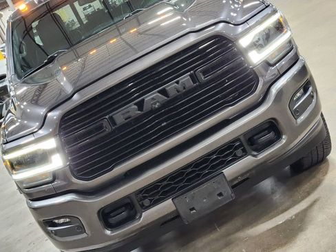 Used 2021 RAM 2500 Laramie w/ Night Edition image 19
