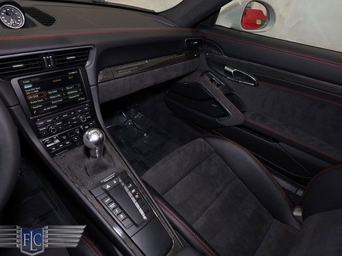 Used 2016 Porsche 911 Carrera GTS image 28