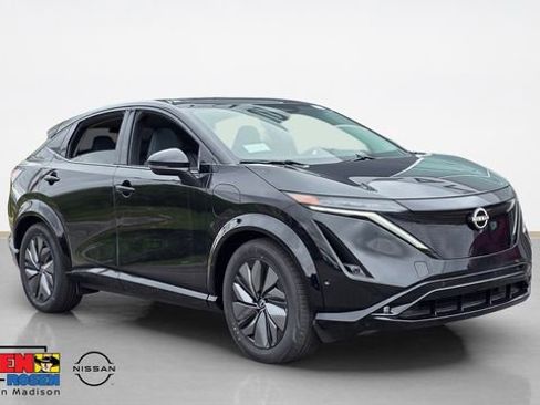 New 2025 Nissan Ariya Platinum AWD/4WD image 1