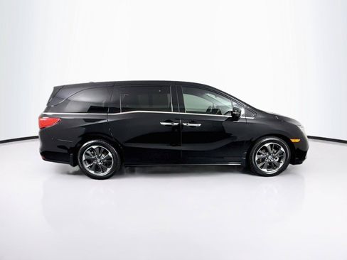 Used 2024 Honda Odyssey Elite image 11