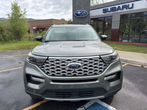 Used 2020 Ford Explorer Platinum w/ Premium Technology Package AWD/4WD image 11