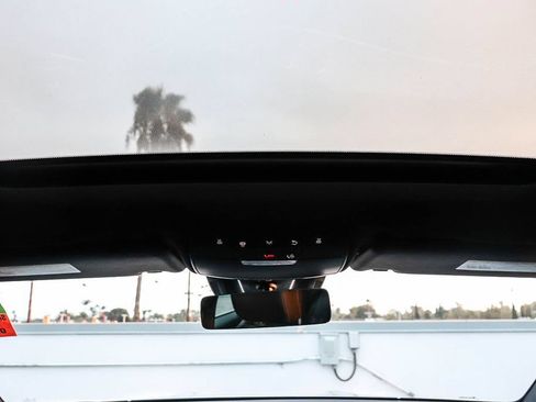 Used 2021 Mercedes-Benz E 350 Sedan image 18