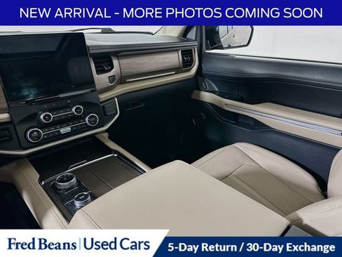 Used 2023 Ford Expedition Max Limited AWD/4WD image 32