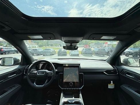 New 2026 GMC Acadia AT4 w/ Super Cruise Package image 21