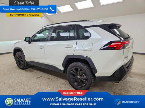 Used 2022 Toyota RAV4 SE w/ Convenience Package AWD/4WD image 3