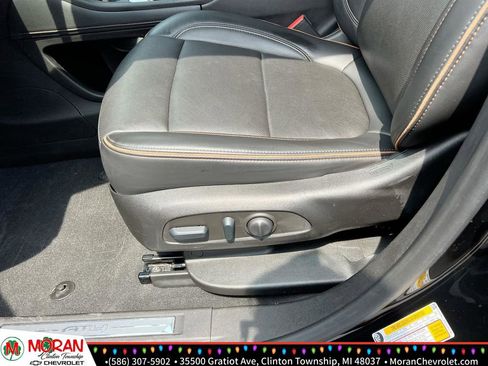 Certified 2023 GMC Acadia AT4 w/ Technology Package image 16