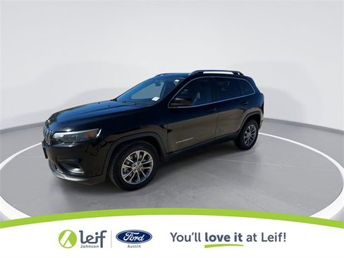 Used 2019 Jeep Cherokee Latitude Plus image 5