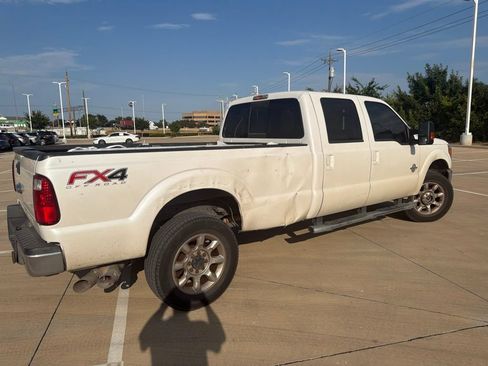 Used 2016 Ford F350 Lariat w/ Lariat Ultimate Package AWD/4WD image 3