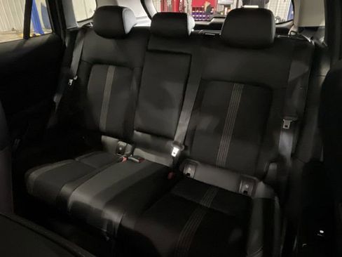 Used 2025 MAZDA CX-50 AWD 2.5 S w/ Preferred Package image 27