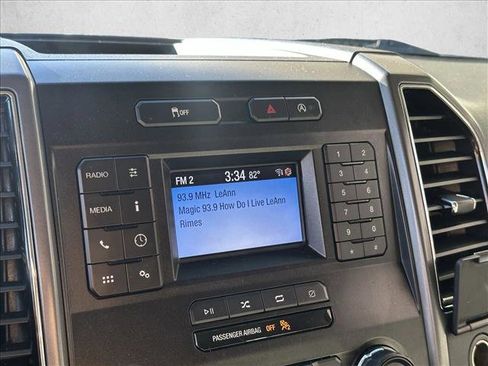 Used 2018 Ford F150 XLT image 12