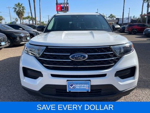 Used 2024 Ford Explorer XLT RWD image 2