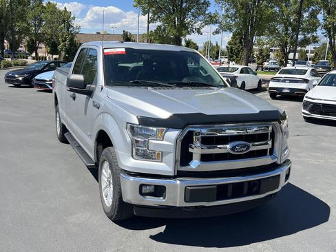 Used 2017 Ford F150 XLT w/ Equipment Group 301A Mid AWD/4WD image 4