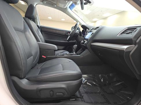 Used 2019 Subaru Outback 3.6R Limited w/ Popular Package #2 AWD/4WD image 27