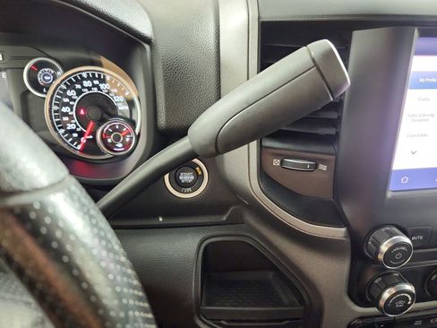 Used 2023 RAM 3500 Tradesman image 19