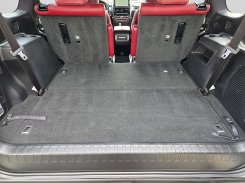 Certified 2023 Lexus GX 460 Luxury w/ Sport Design Package AWD/4WD image 10