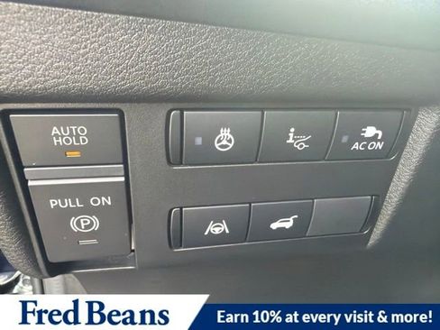 New 2026 Nissan Leaf Platinum+ w/ Floor Mat Package (Platinum+) FWD image 22