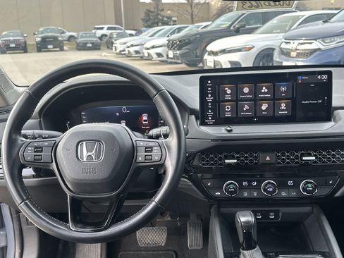Used 2023 Honda Accord EX-L image 17