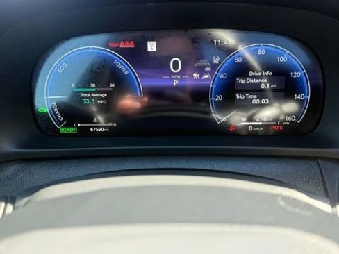 Used 2023 Toyota Crown XLE image 22