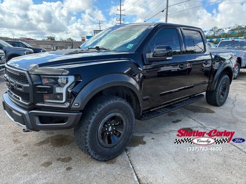 Used 2018 Ford F150 Raptor w/ Equipment Group 802A Luxury AWD/4WD image 4