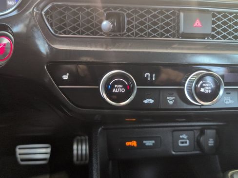 Certified 2025 Acura Integra A-Spec image 20