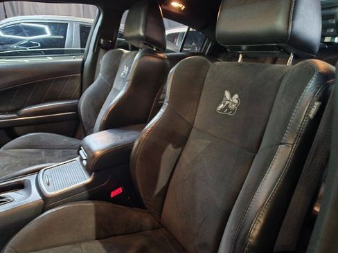 Used 2017 Dodge Charger R/T Scat Pack w/ Beats Audio Group image 23