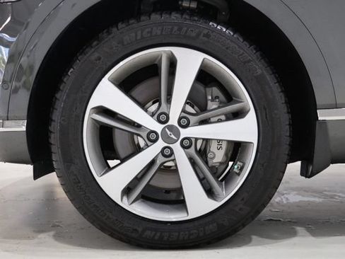 Used 2024 Genesis GV80 2.5T w/ Advanced Package AWD/4WD image 11