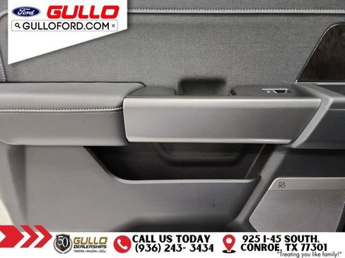 Used 2026 Ford F350 Lariat w/ Chrome Package image 17