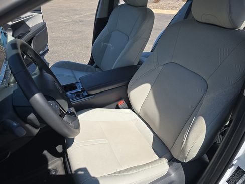 Certified 2025 Toyota Camry XLE AWD/4WD image 19