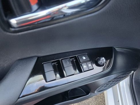 Certified 2021 Toyota Prius Prime XLE image 17