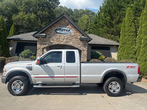 Used 2008 Ford F350 FX4 AWD/4WD image 1